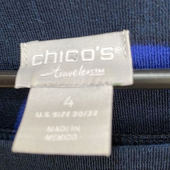 CHICOS TRAVELER KNIT MAXI DRESS IN NAVY BLUE FLORAL - Picture 6 of 6